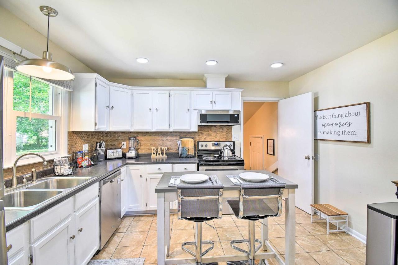 Charming Hampton Home With Yard 2 Mi To Beach! المظهر الخارجي الصورة